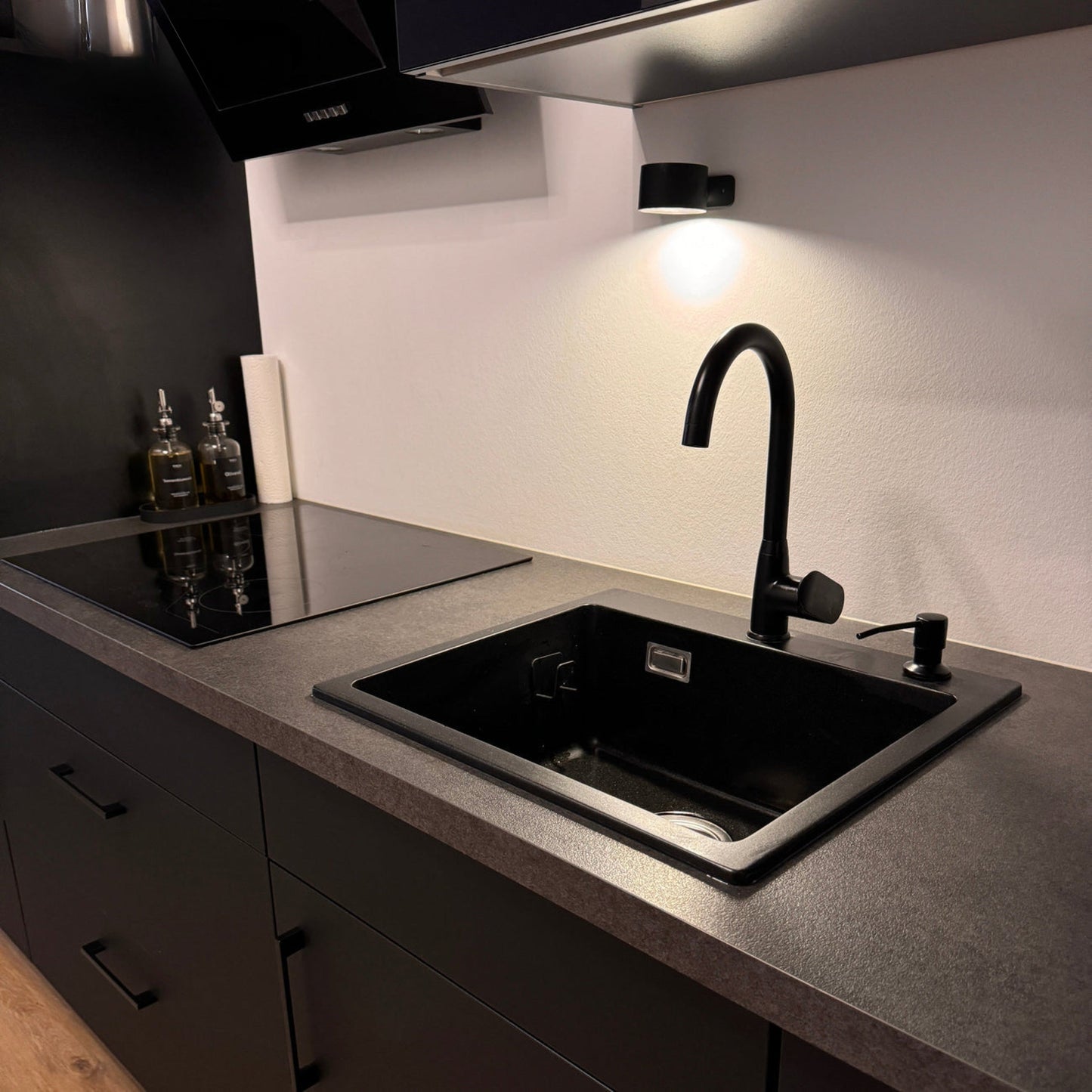 Draadloze oplaadbare 360° wandlamp